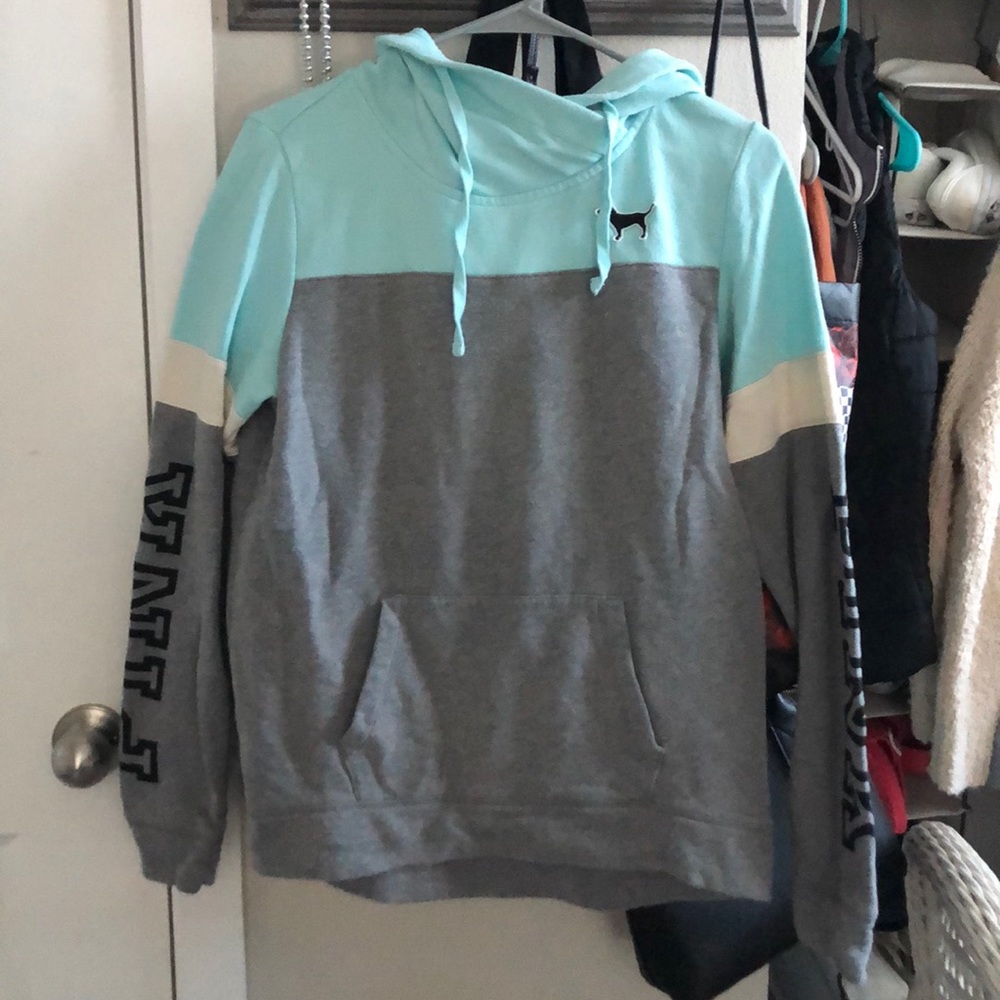 Victoria Secret Pink sweatshirt